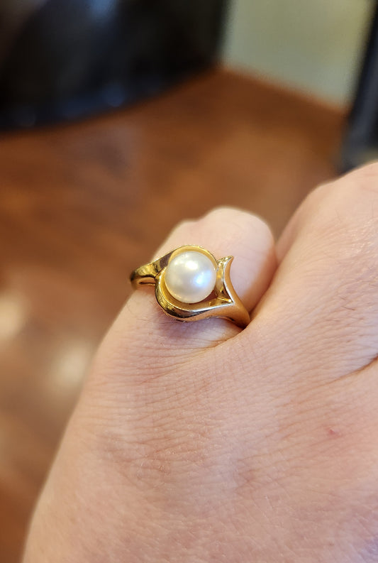 14kt yellow gold pearl estate ring