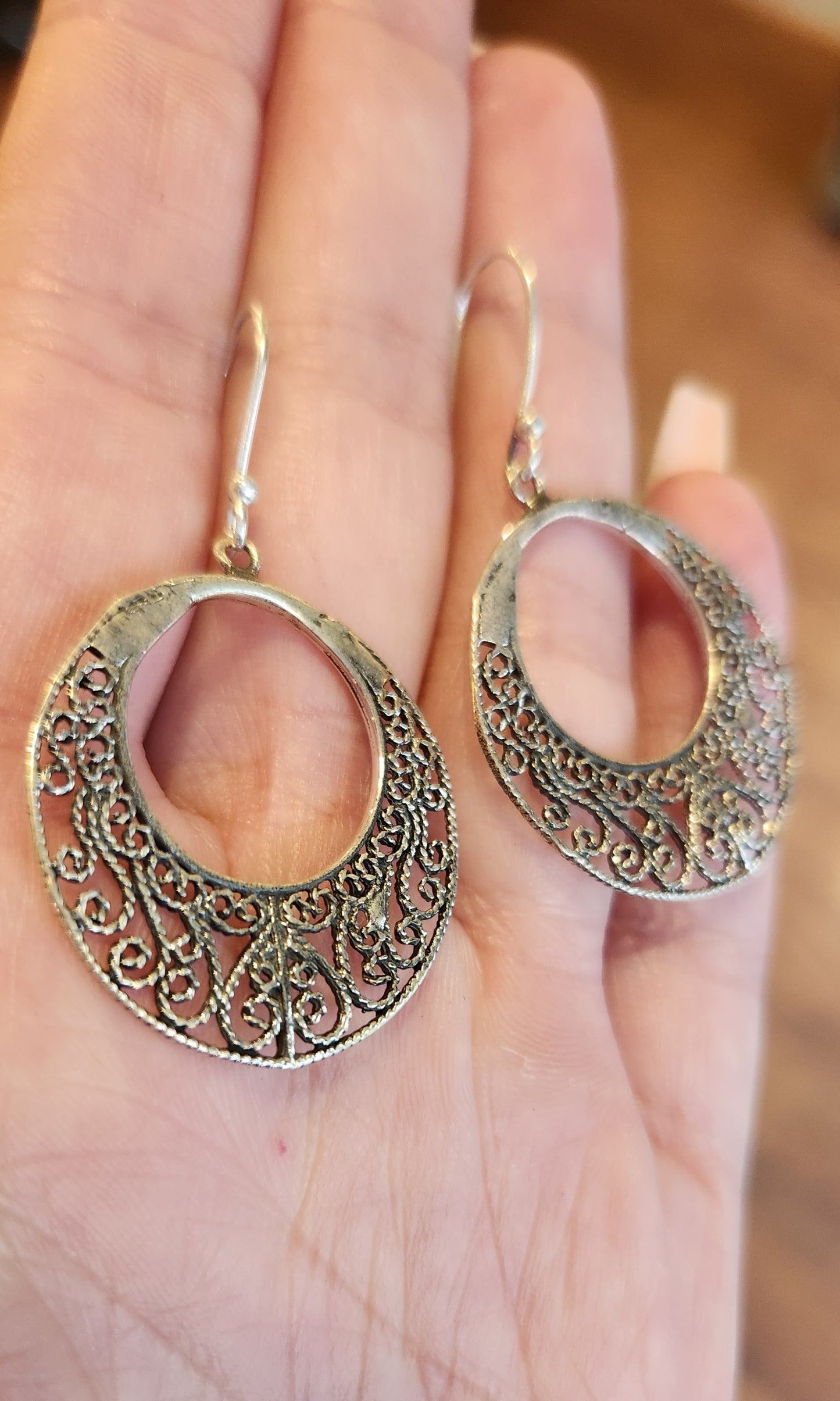 Sterling silver filigree fashion dangle earrings