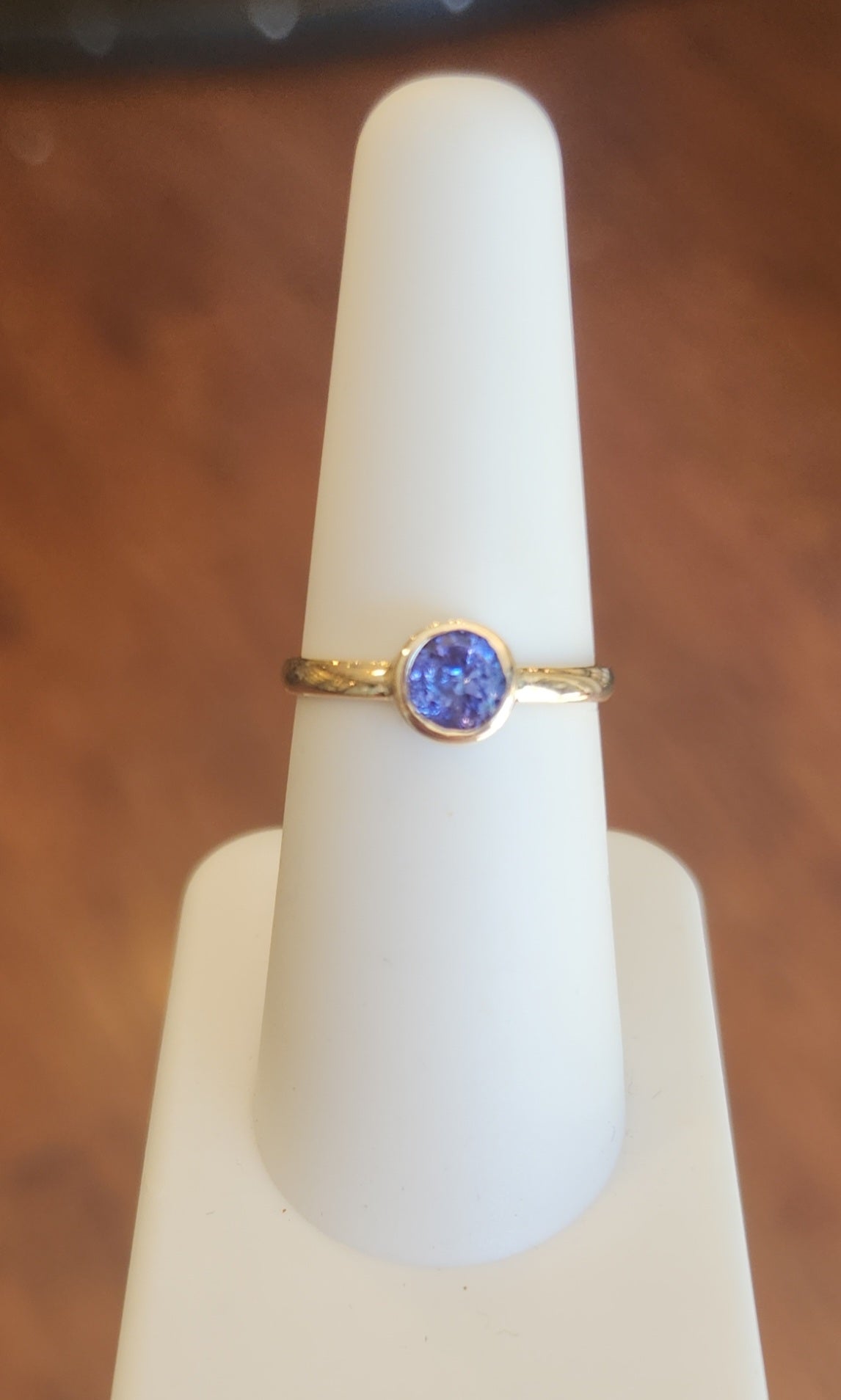 14k yellow gold tanzanite ring