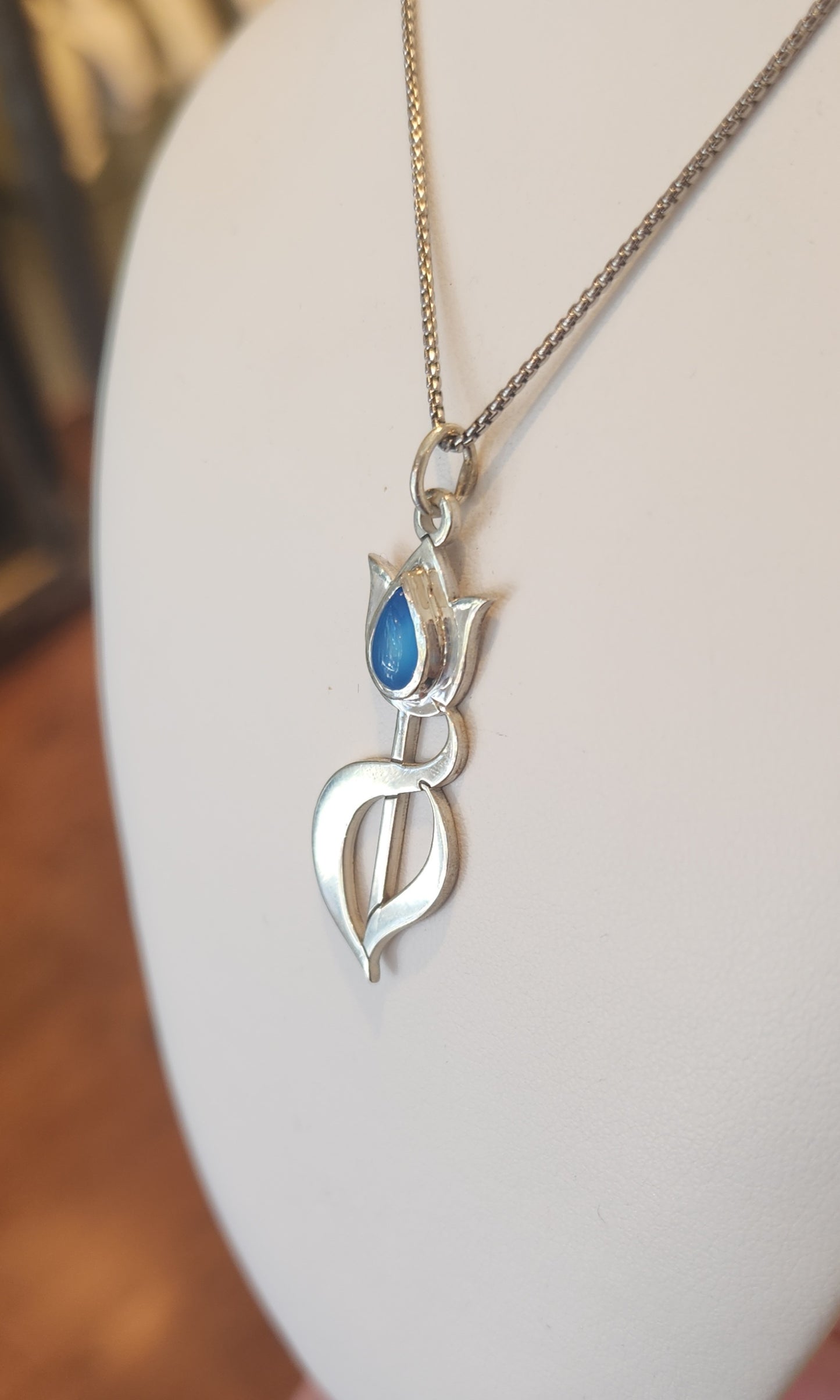 Sterling silver blue chalcedony tulip pendant