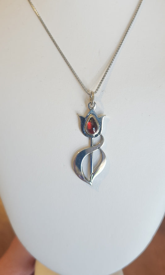 Sterling silver garnet tulip pendant