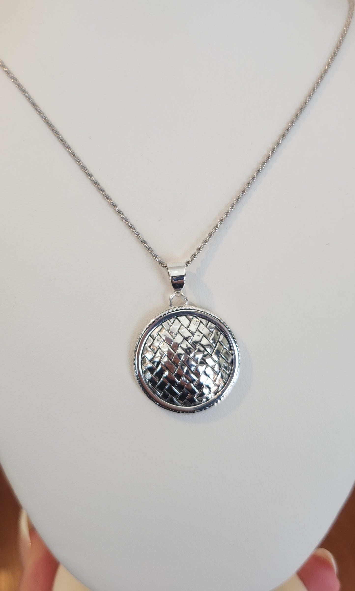 Sterling silver round wafer design pendant