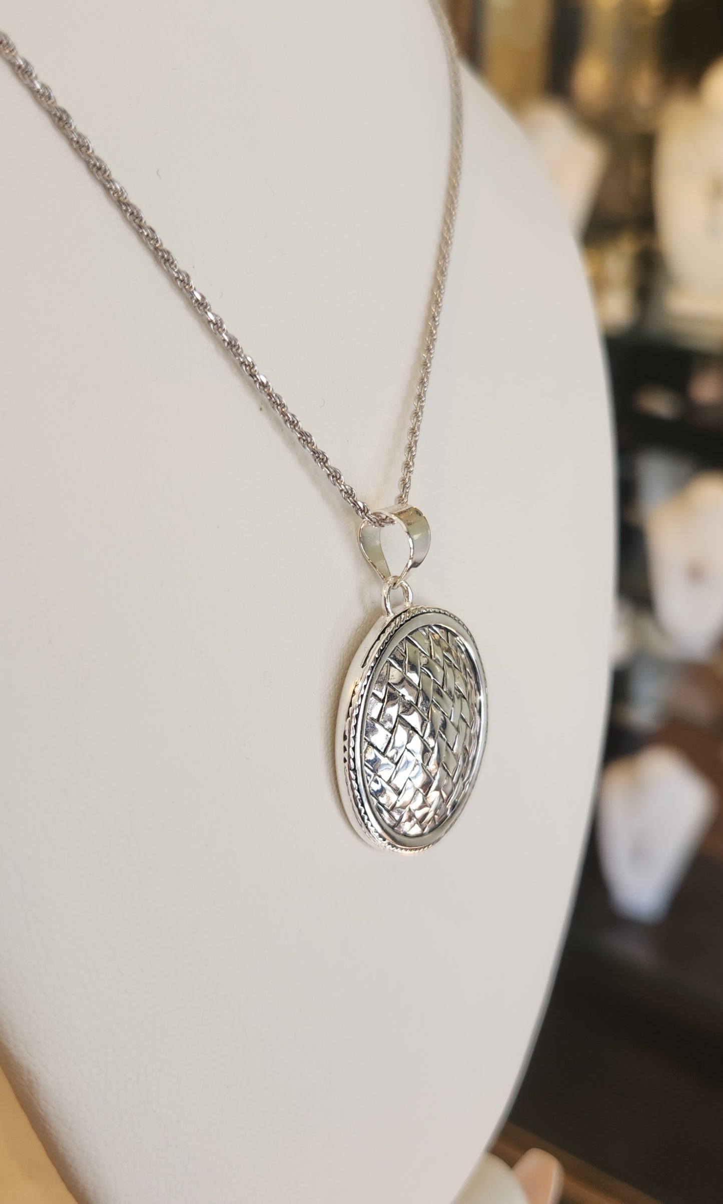 Sterling silver round wafer design pendant