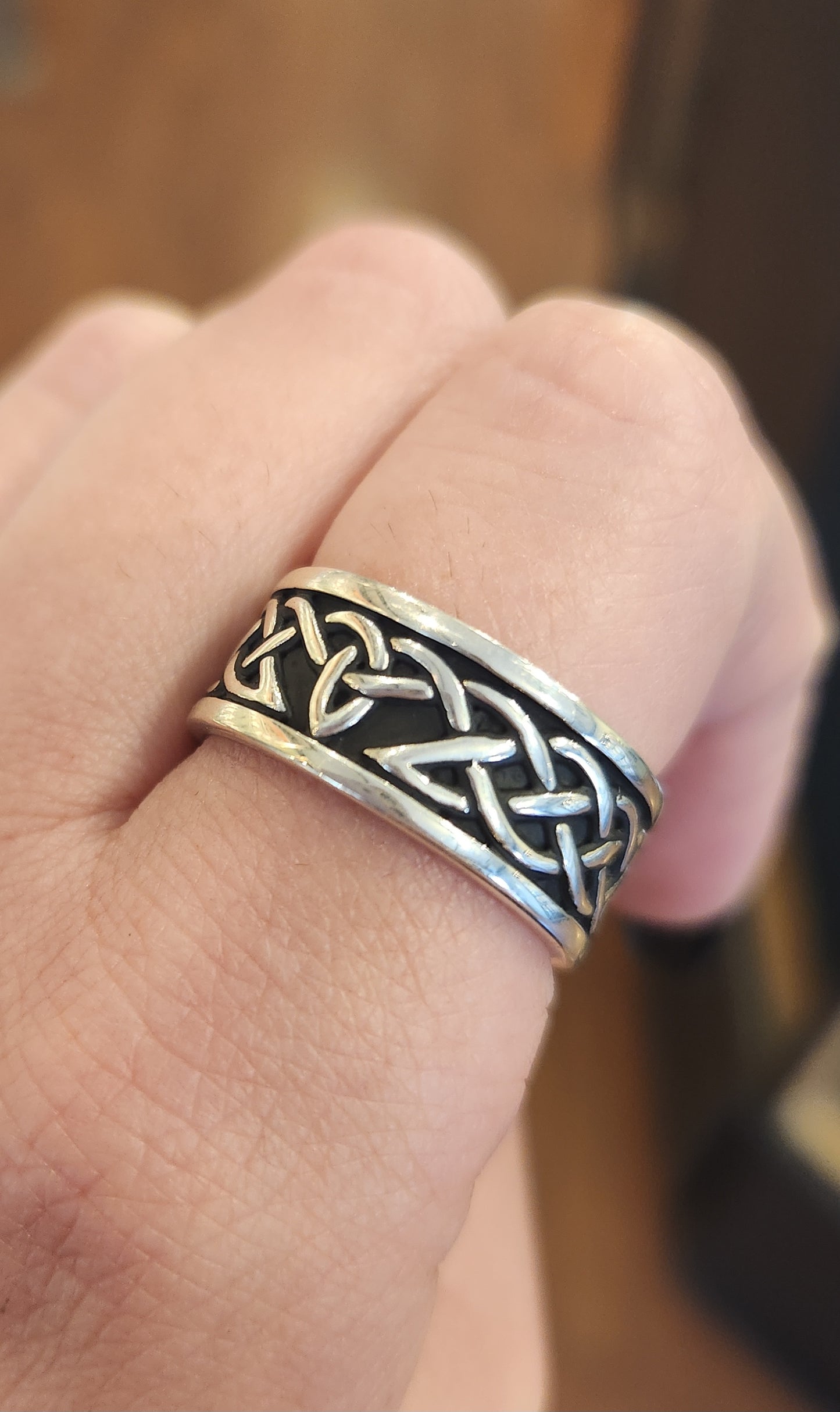 Sterling silver celtic ring band