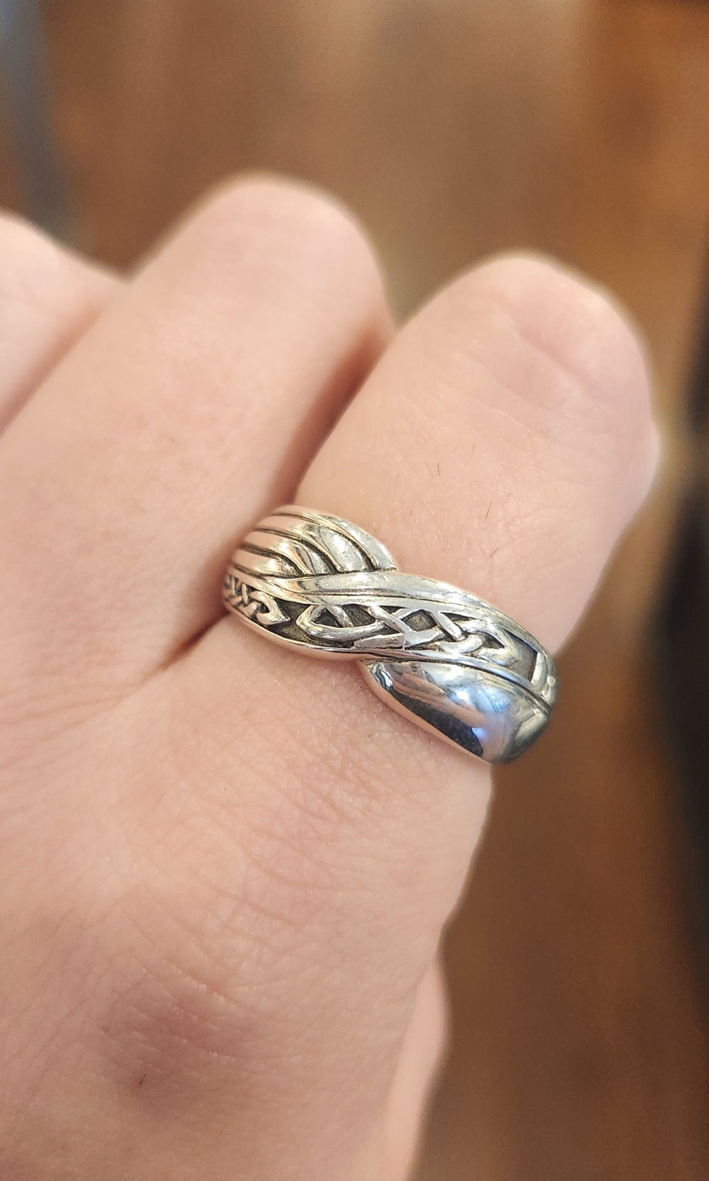 Sterling silver eternal celtic knotwork ring