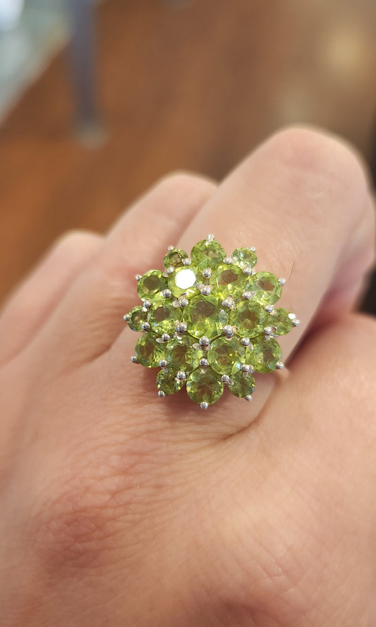 Sterling silver peridot cluster ring