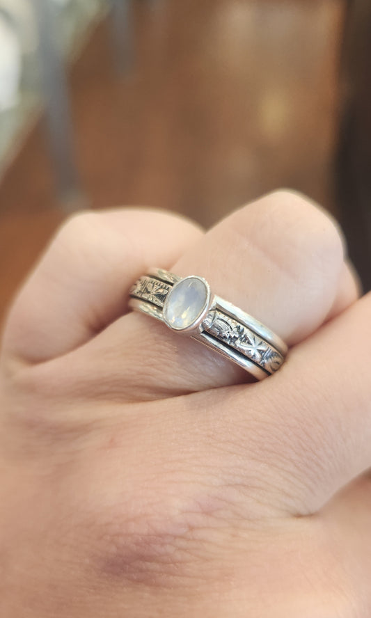 Sterling silver moonstone spinner ring