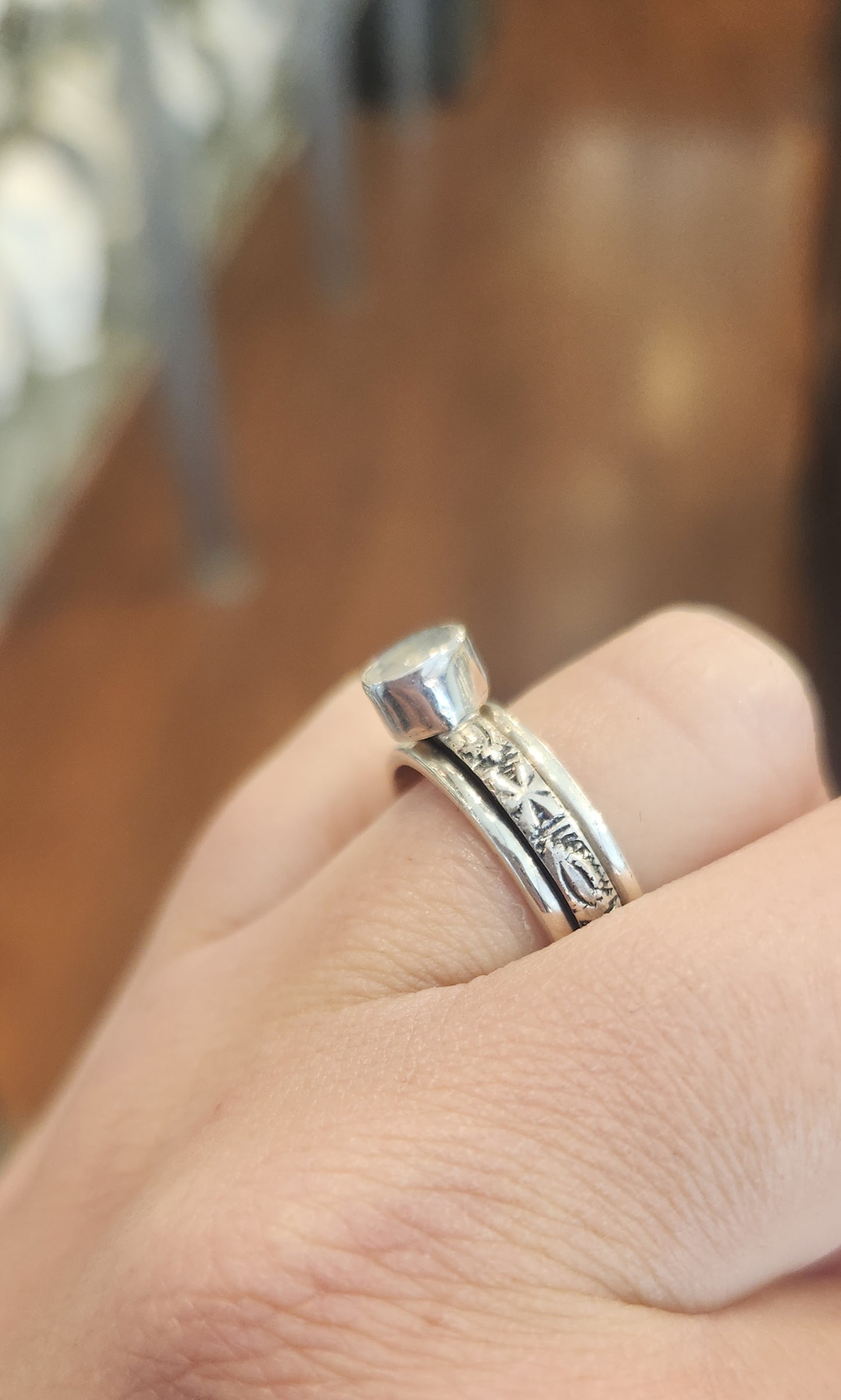 Sterling silver moonstone spinner ring