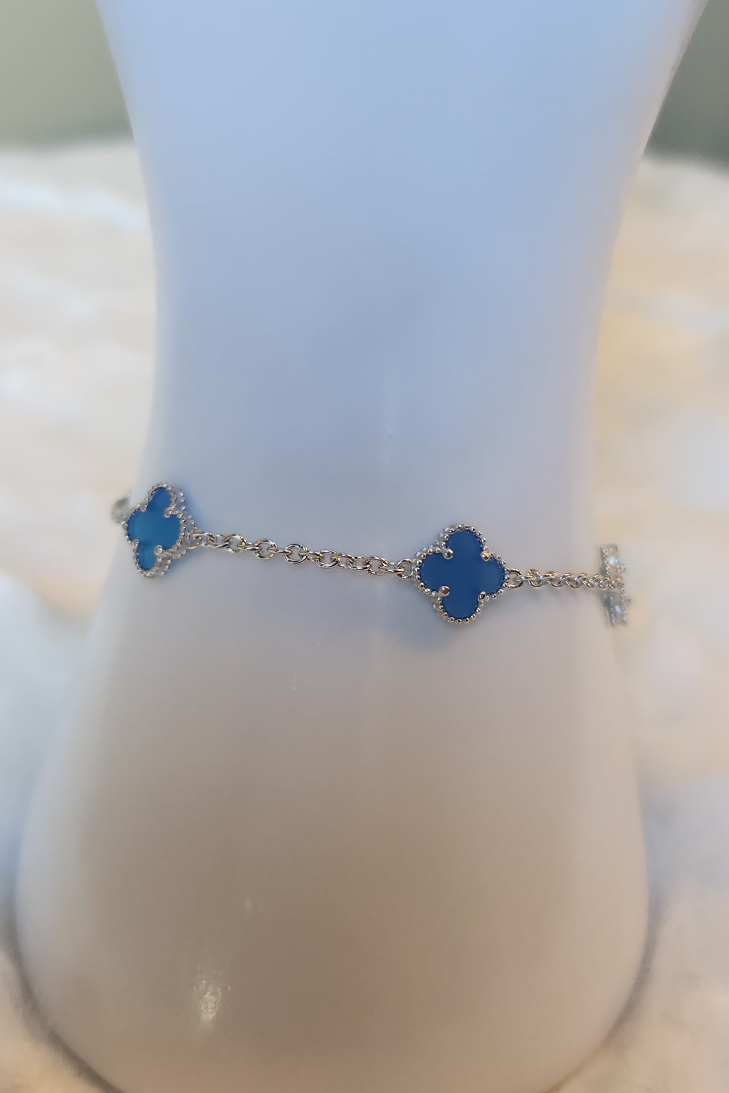 Sterling silver blue clover station bracelet