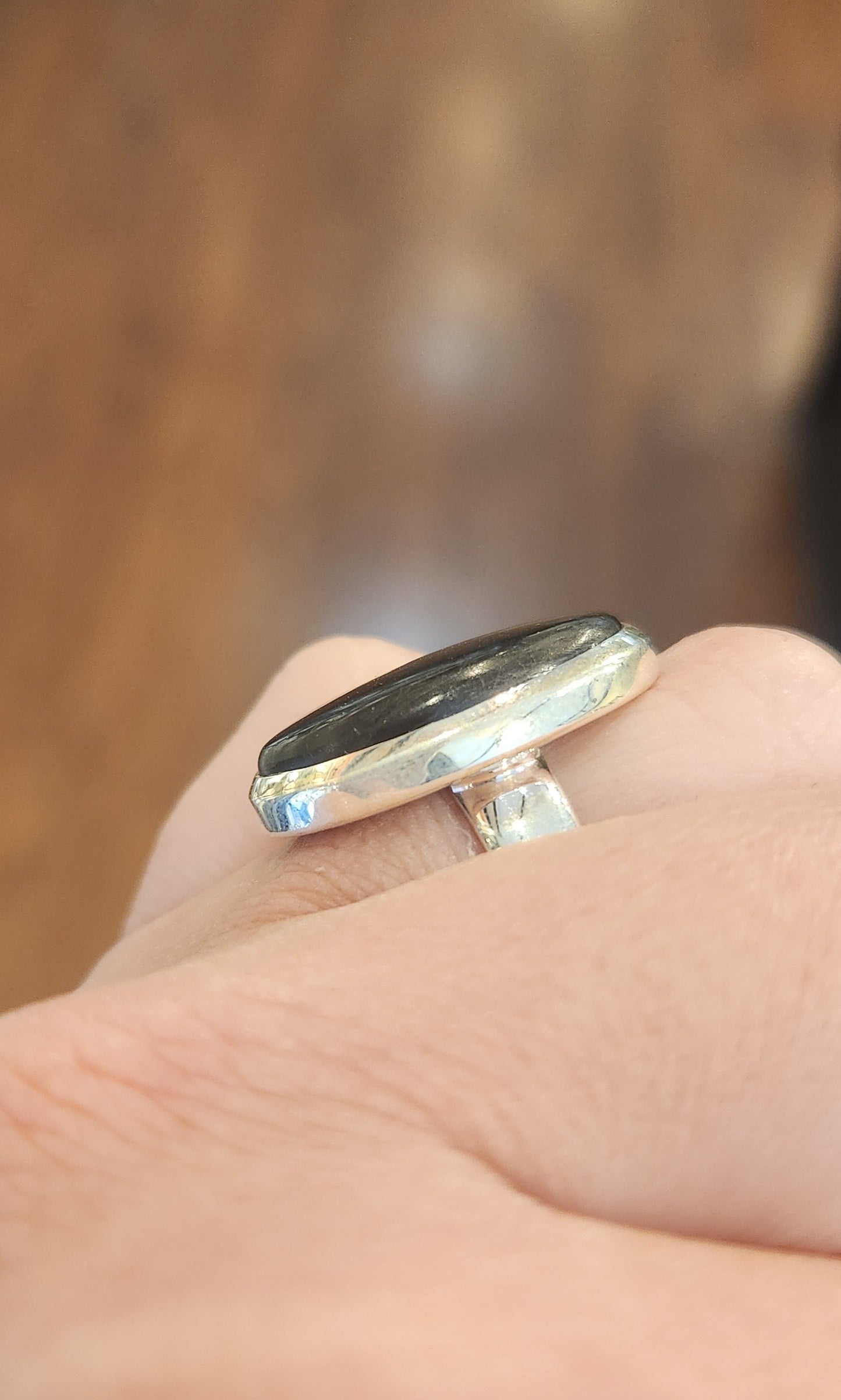 Sterling silver oval blue labradorite ring