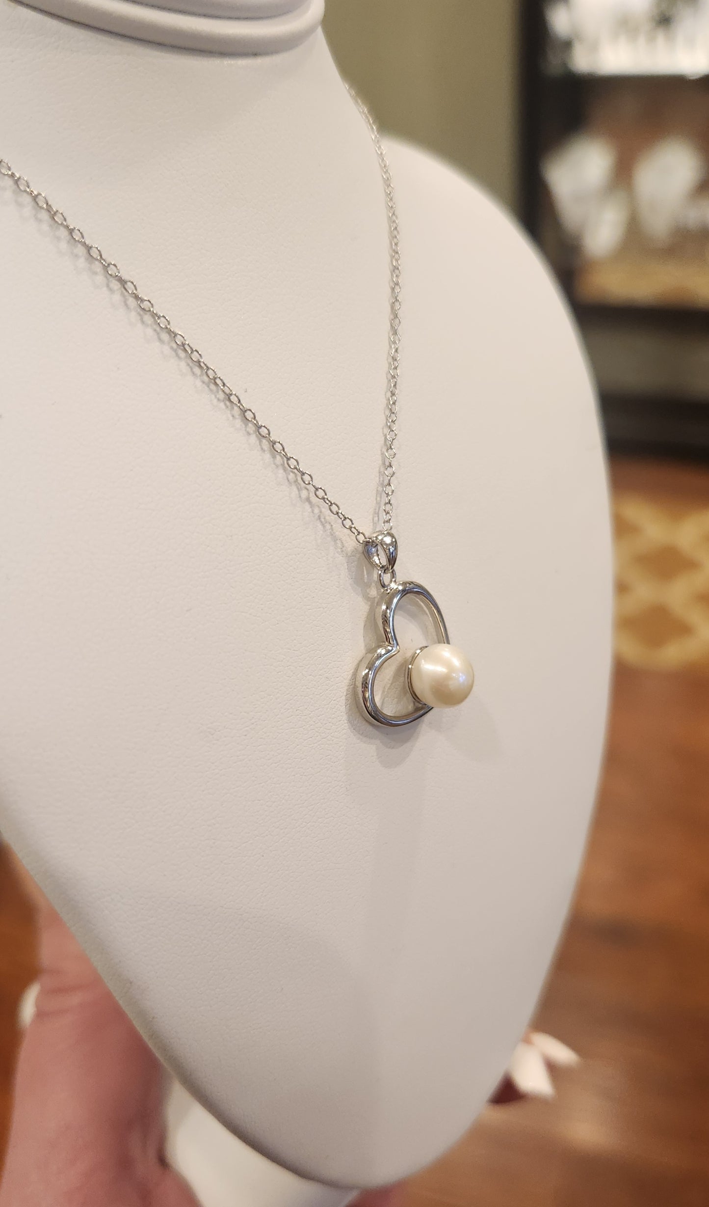 Sterling silver heart pearl pendant