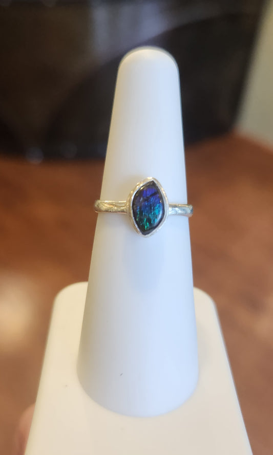 Sterling silver mini ammolite ring with blue/green flash