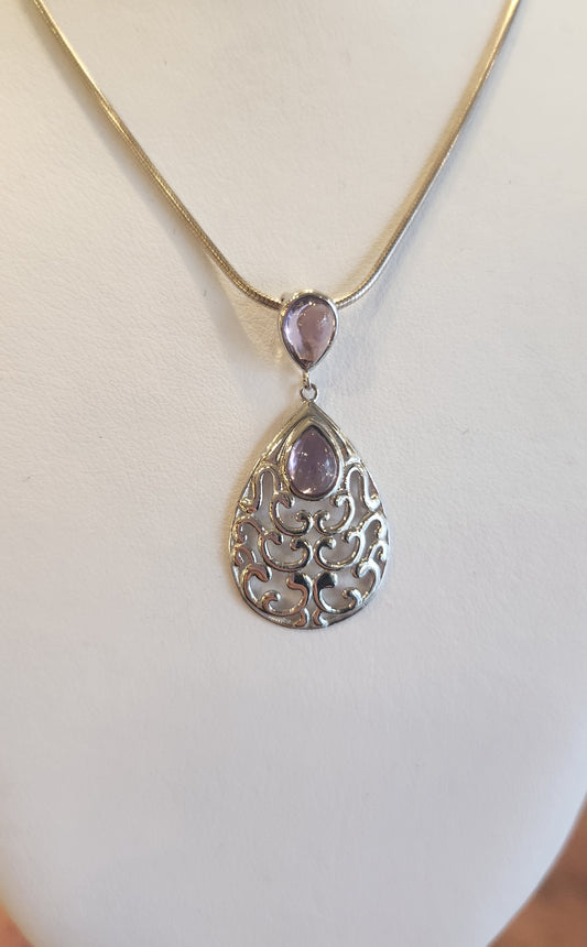 Sterling silver amethyst filigree pendant