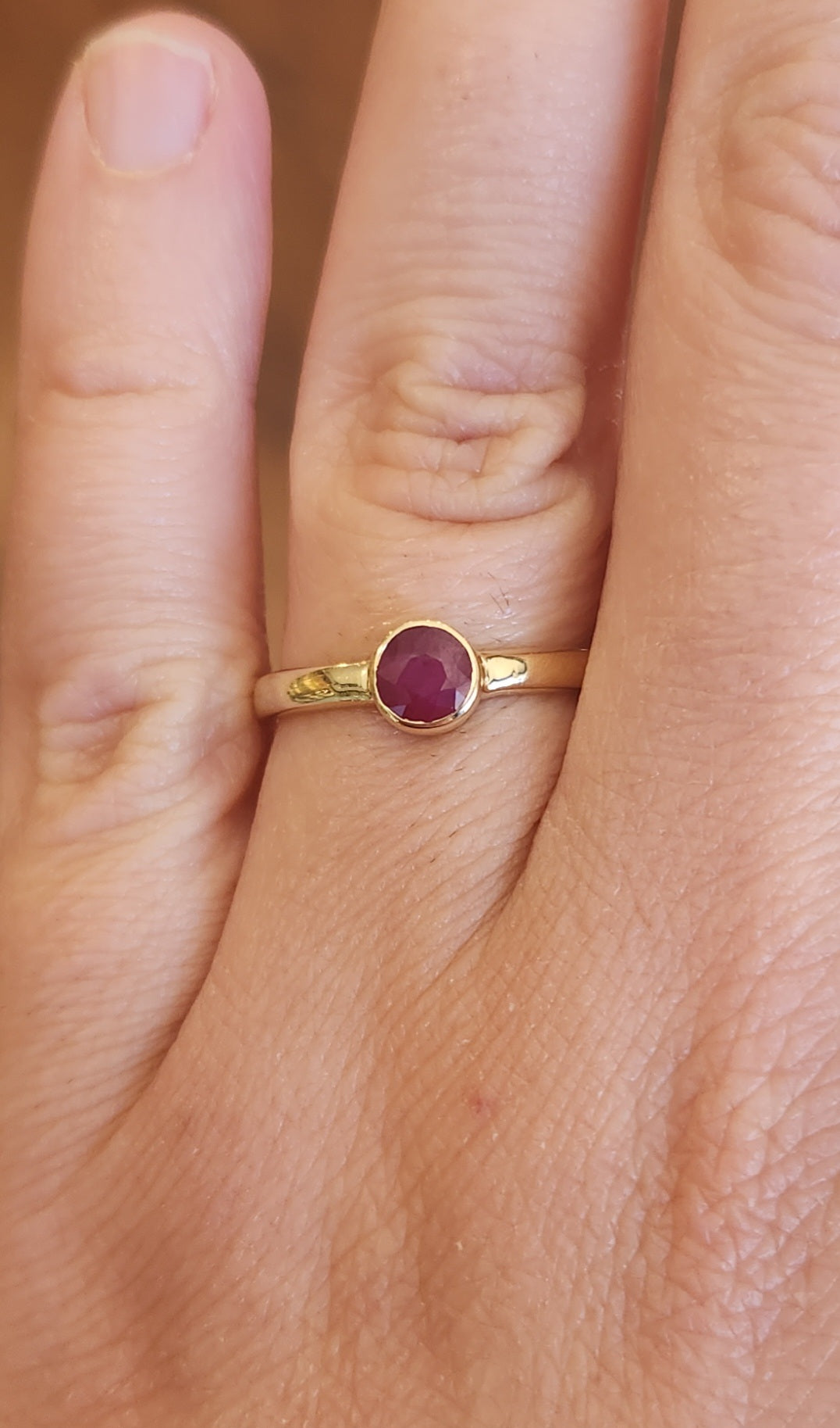 14k yellow gold ruby ring