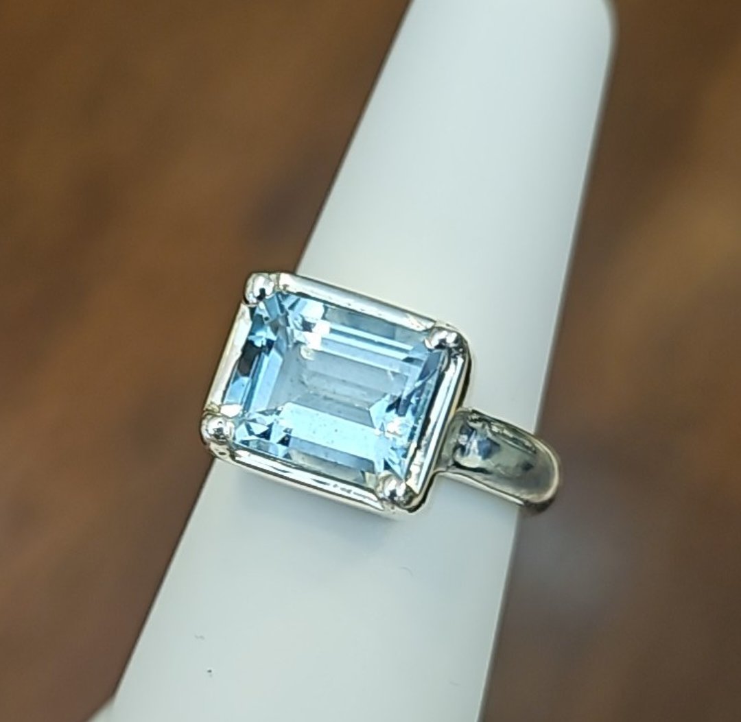 Sterling silver Aquamarine bezel-prong ring