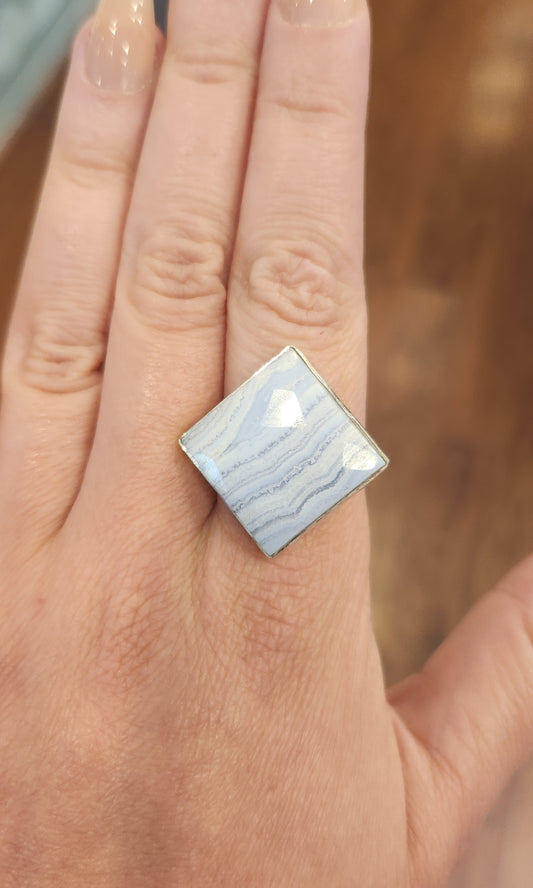 Sterling silver rose-cut blue lace agate ring