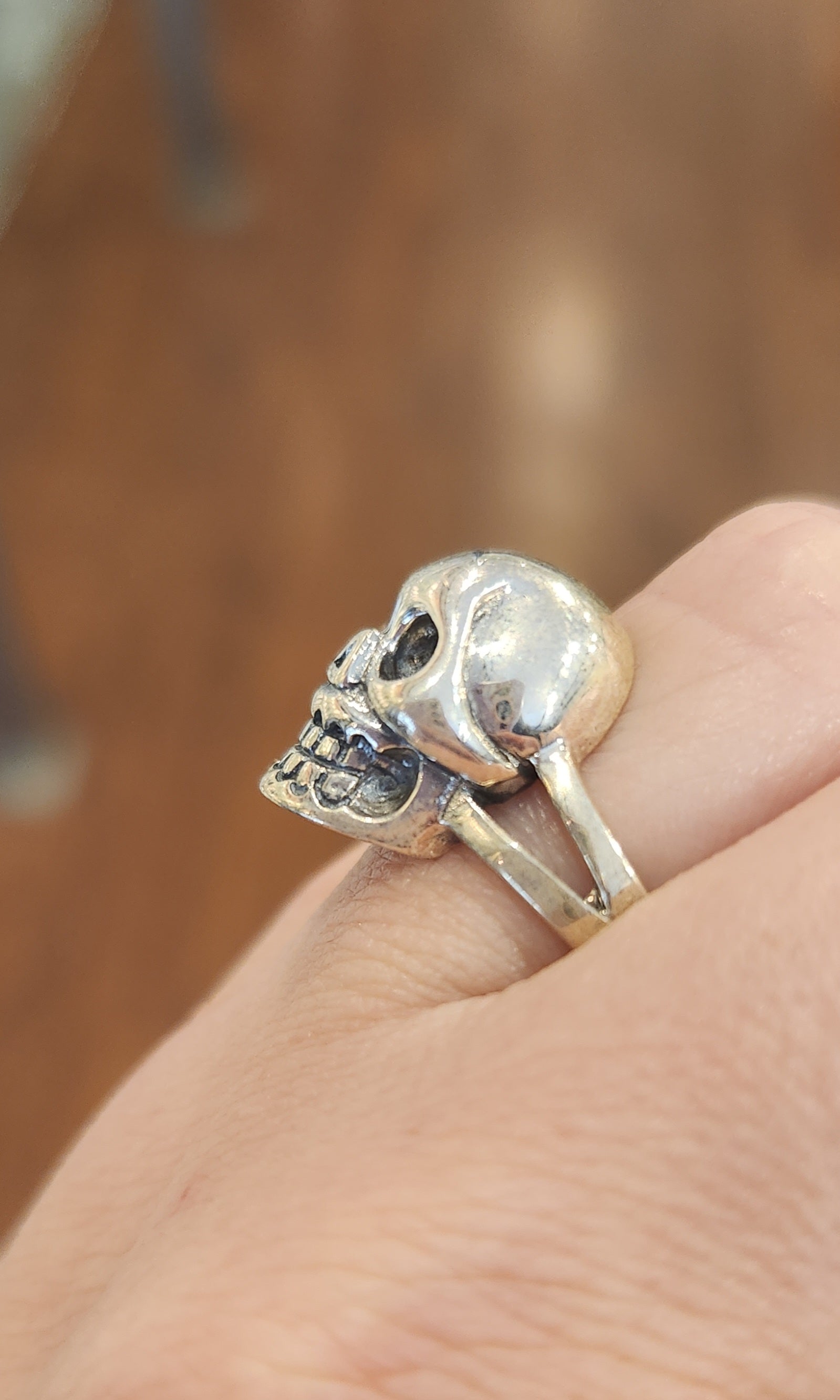 Sterling silver skull ring – Trumpeter Jewelry