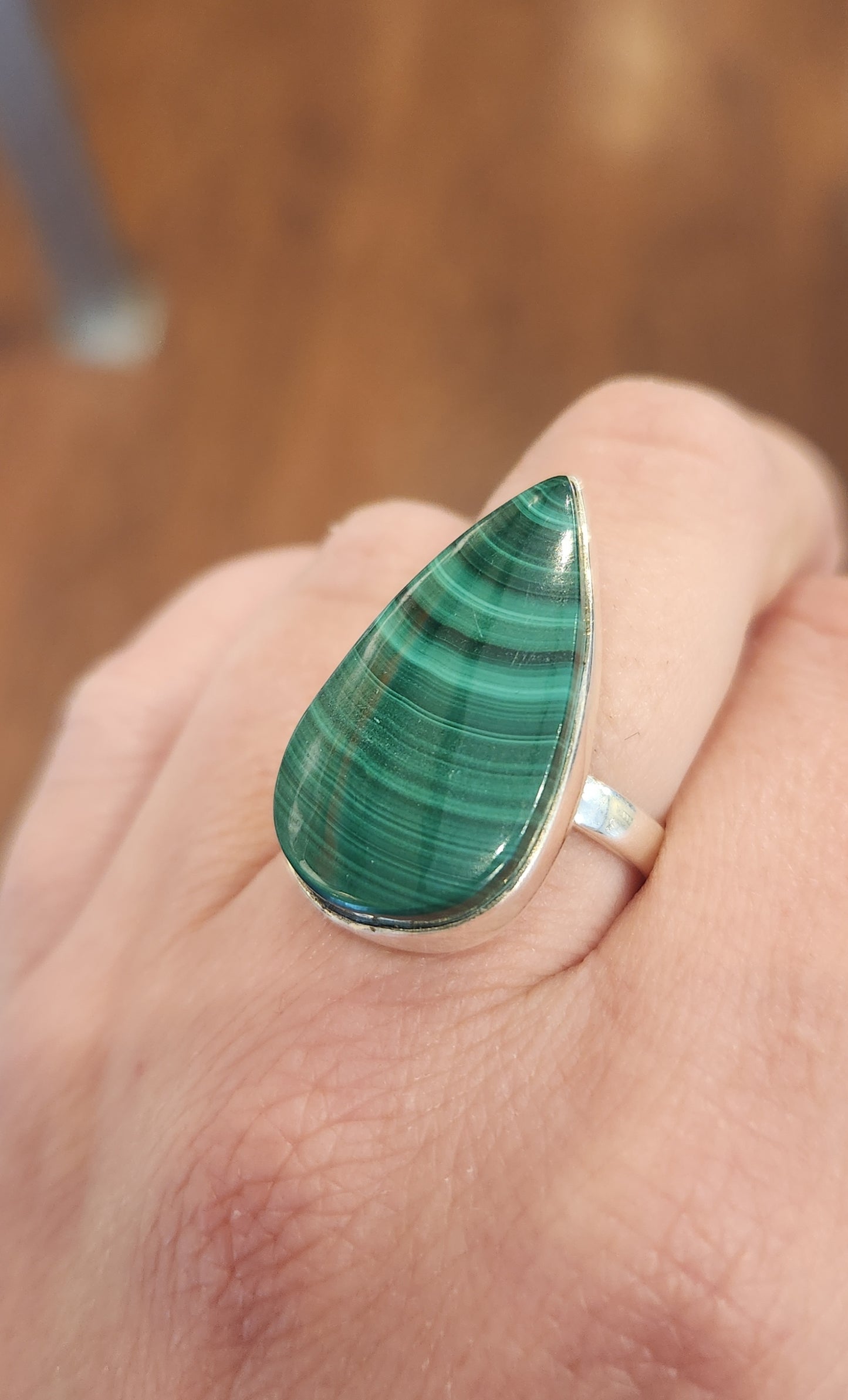 Sterling silver pear-shaped malachite ring