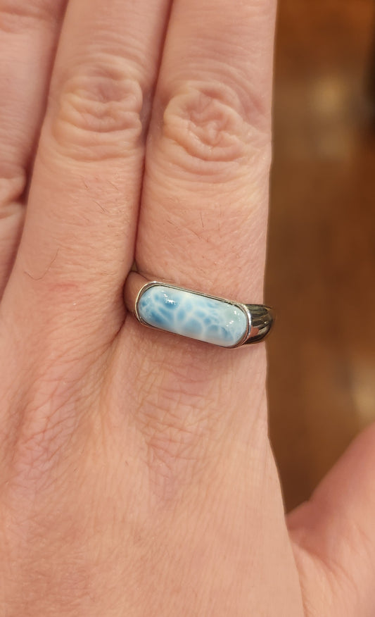 Sterling silver rectangle-shaped larimar ring