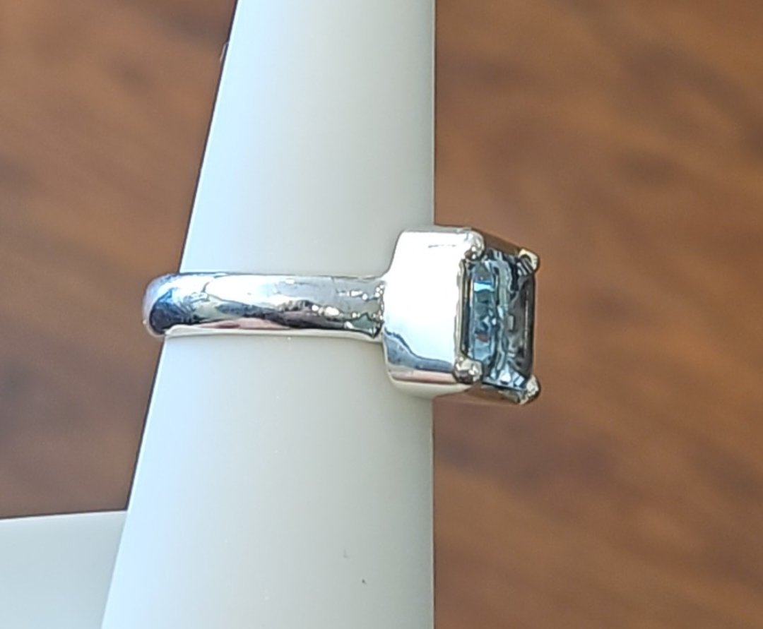 Sterling silver Aquamarine bezel-prong ring