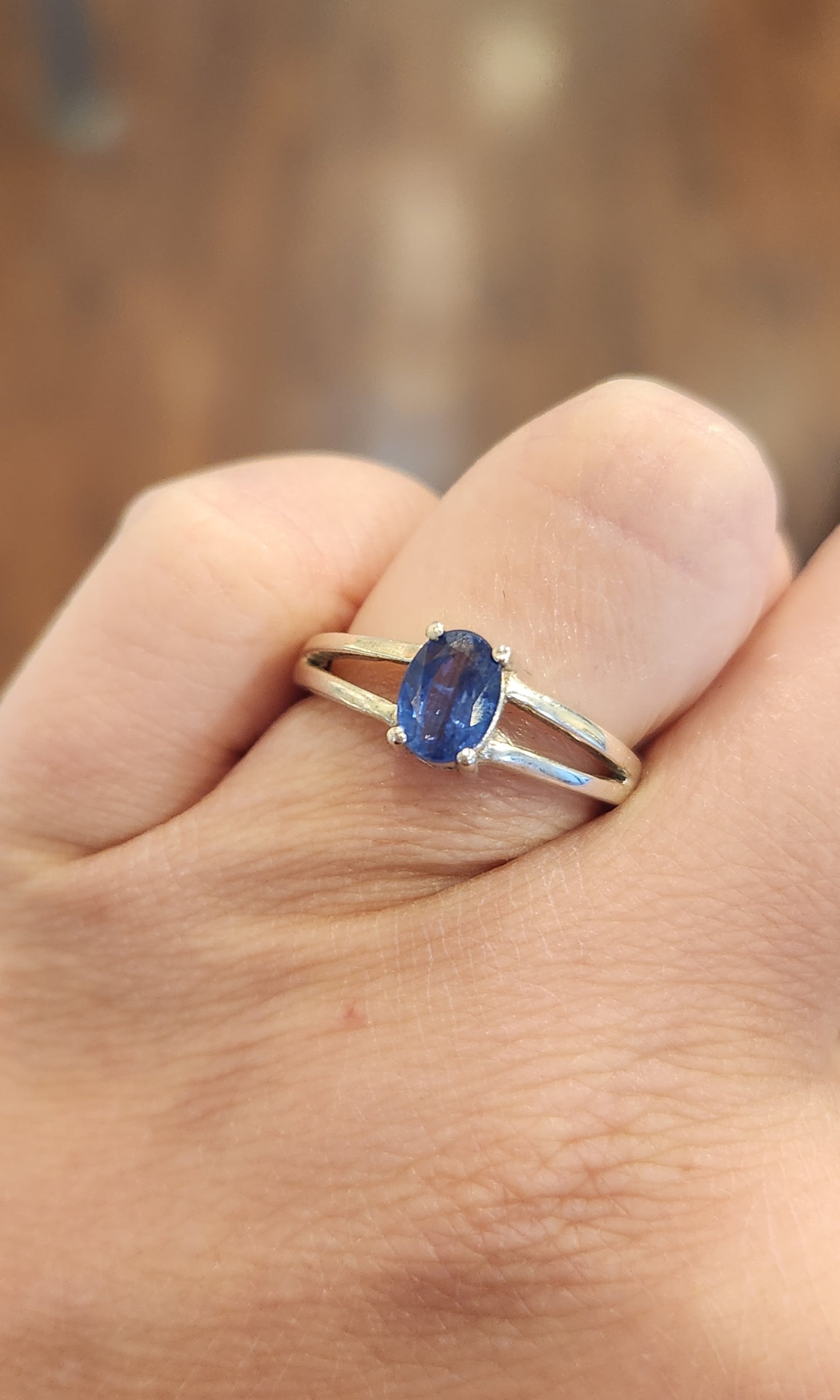 Sterling silver blue kyanite ring