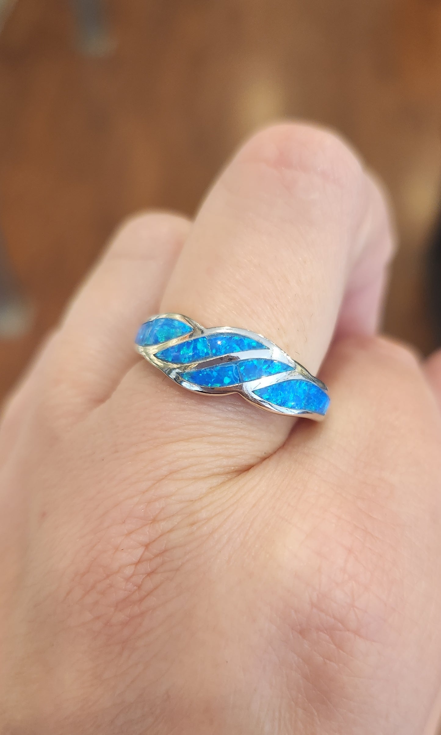 Sterling silver kyocera opal inlay ring