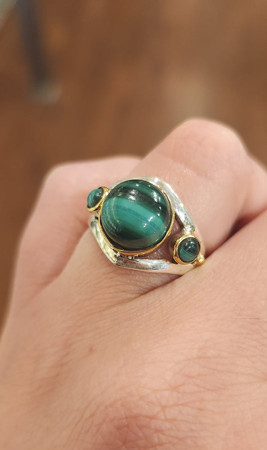 Sterling silver two-toned malachite ring