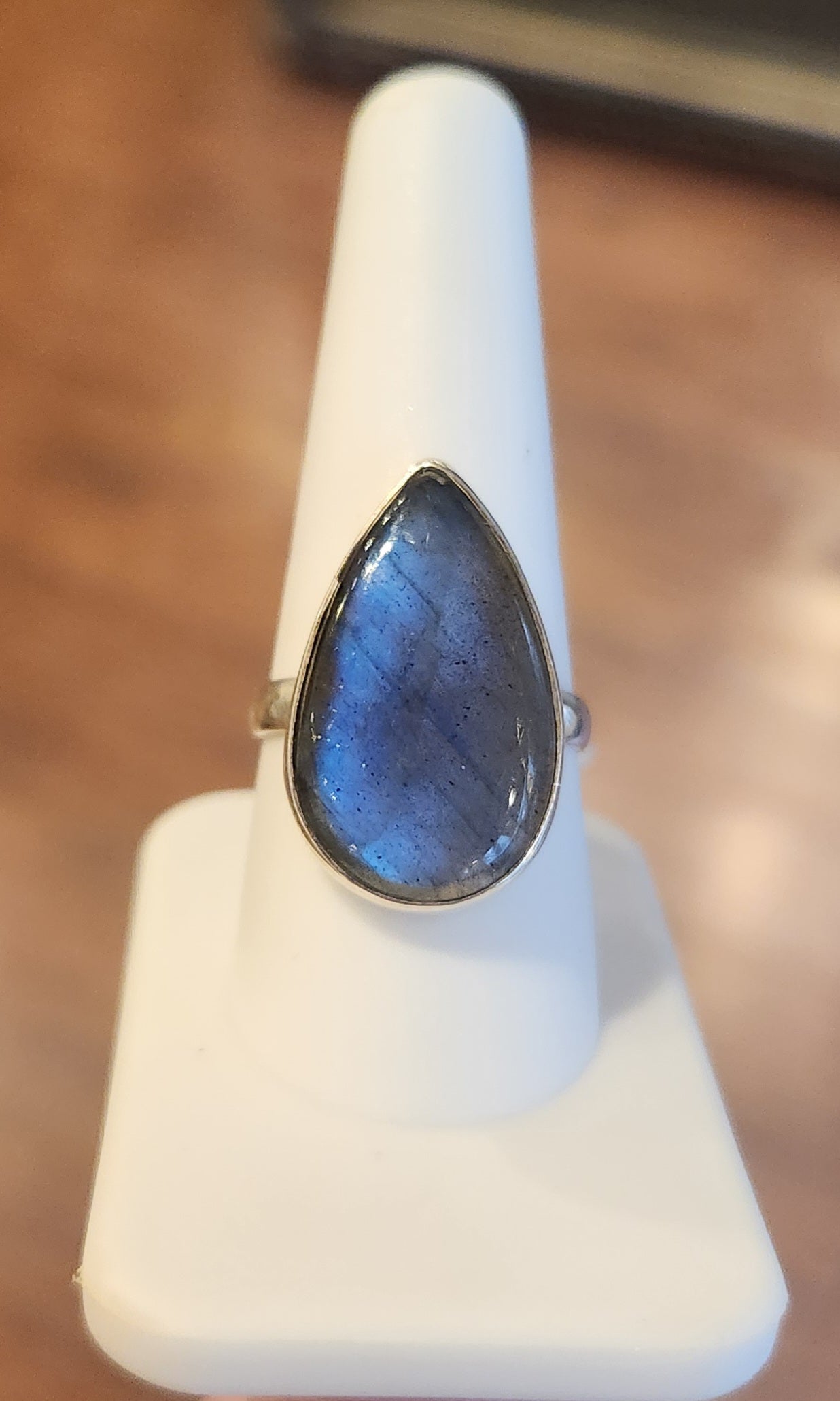 Sterling silver blue flash labradorite ring