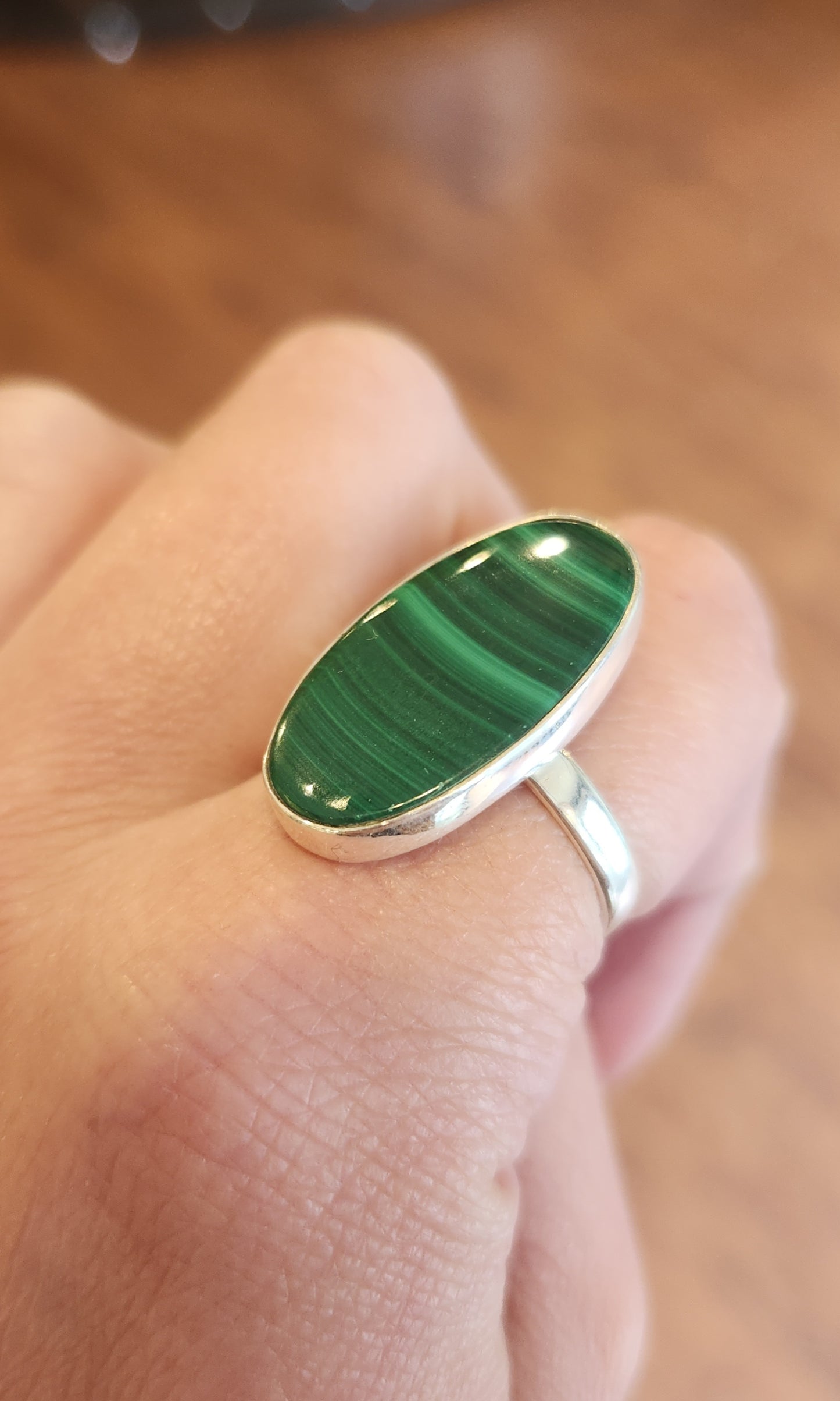 Sterling silver oval malachite ring