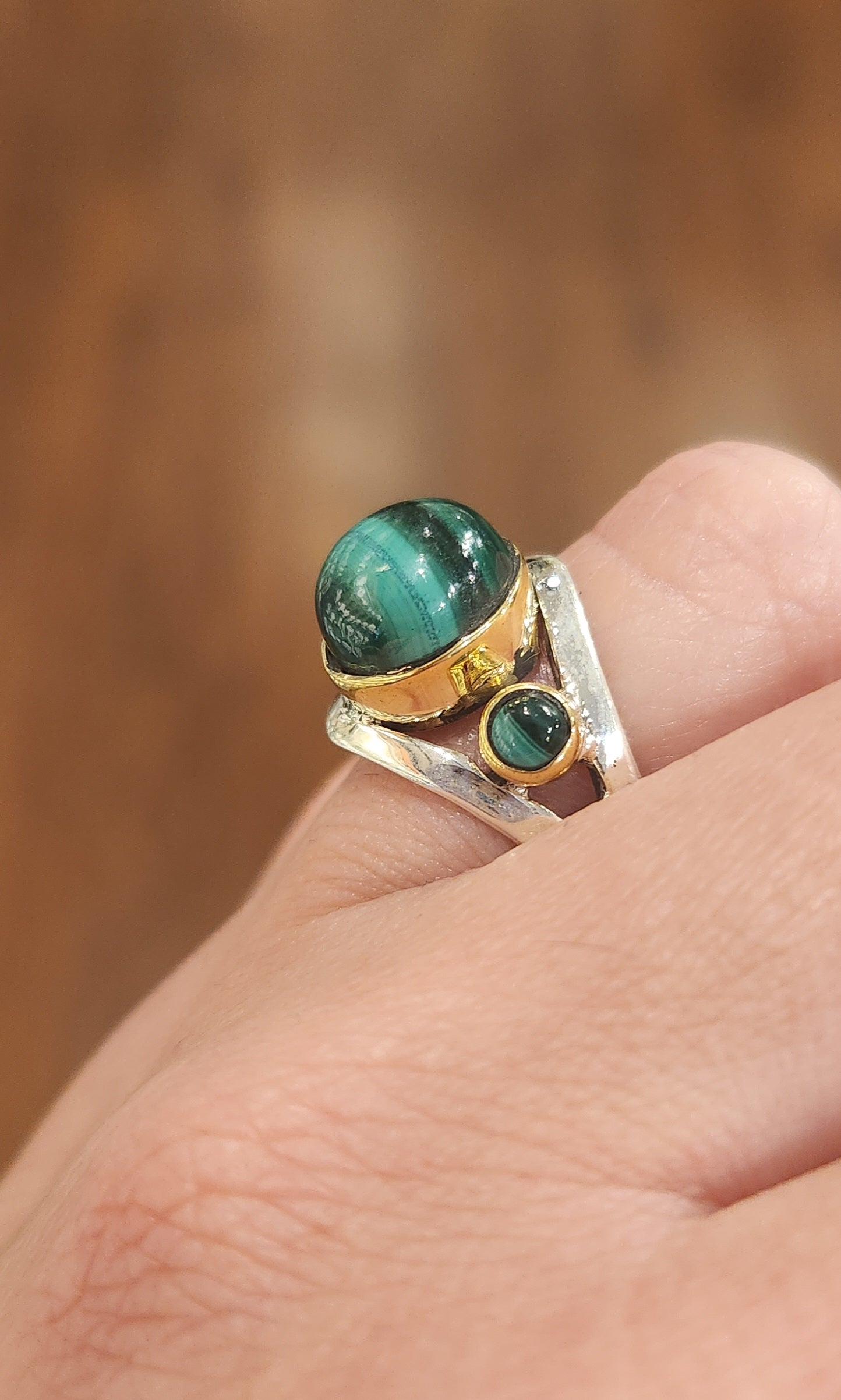 Sterling silver two-toned malachite ring