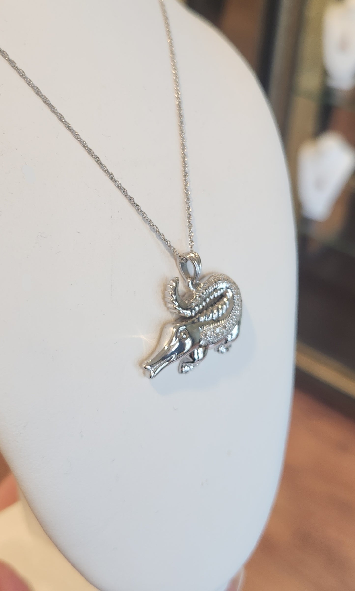 Sterling silver alligator diamond pendant