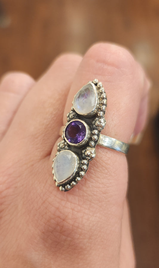 Sterling silver amethyst and moonstone ring