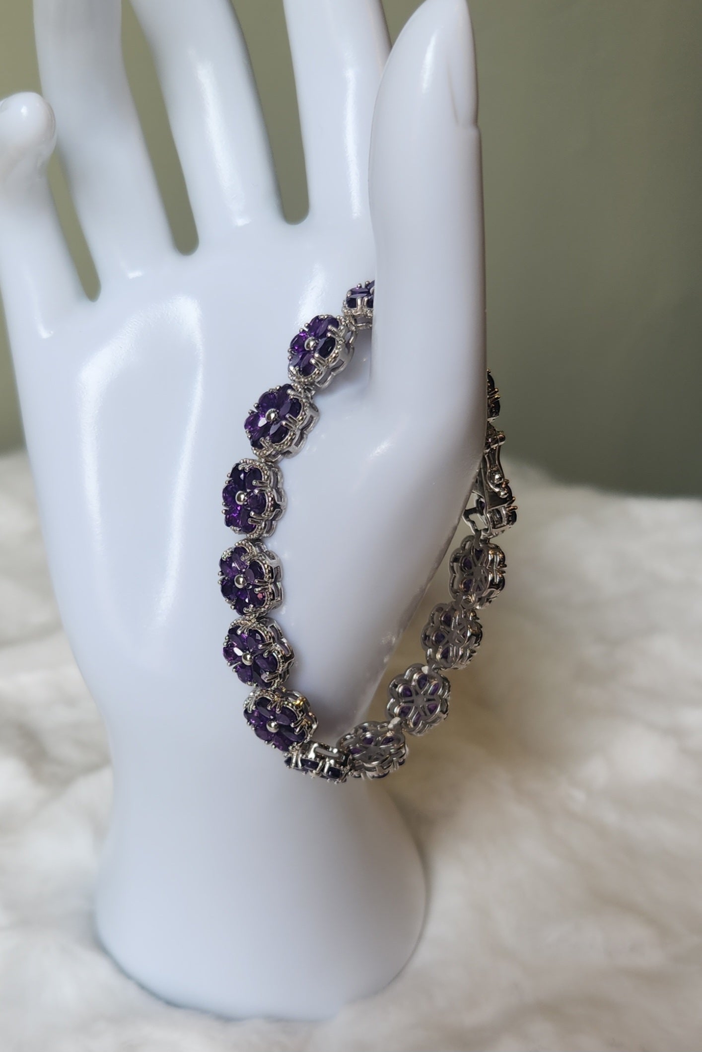 Sterling silver amethyst flower bracelet