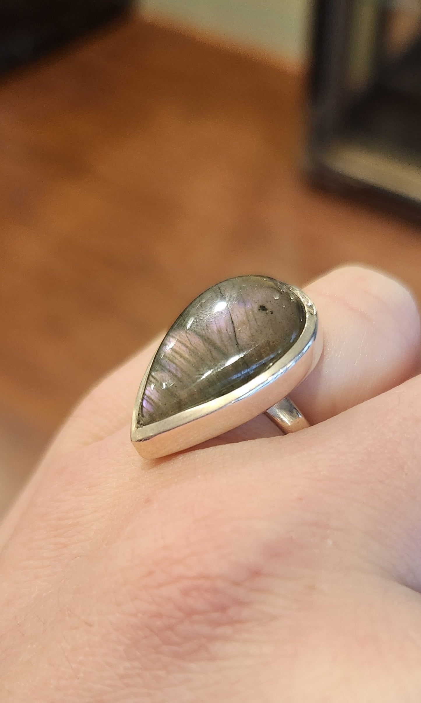 Sterling silver purple flash labradorite ring