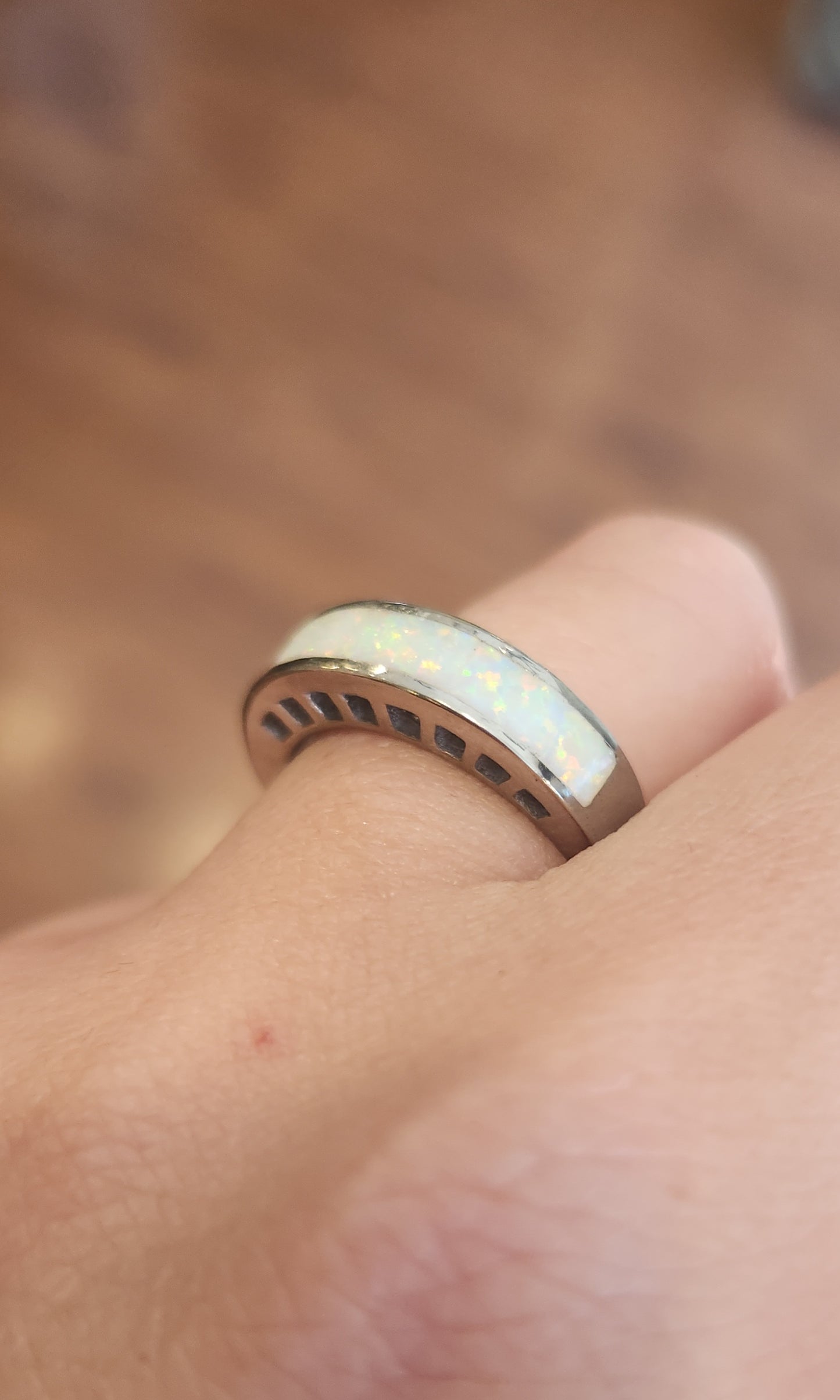 Sterling silver white kyocera opal inlay ring