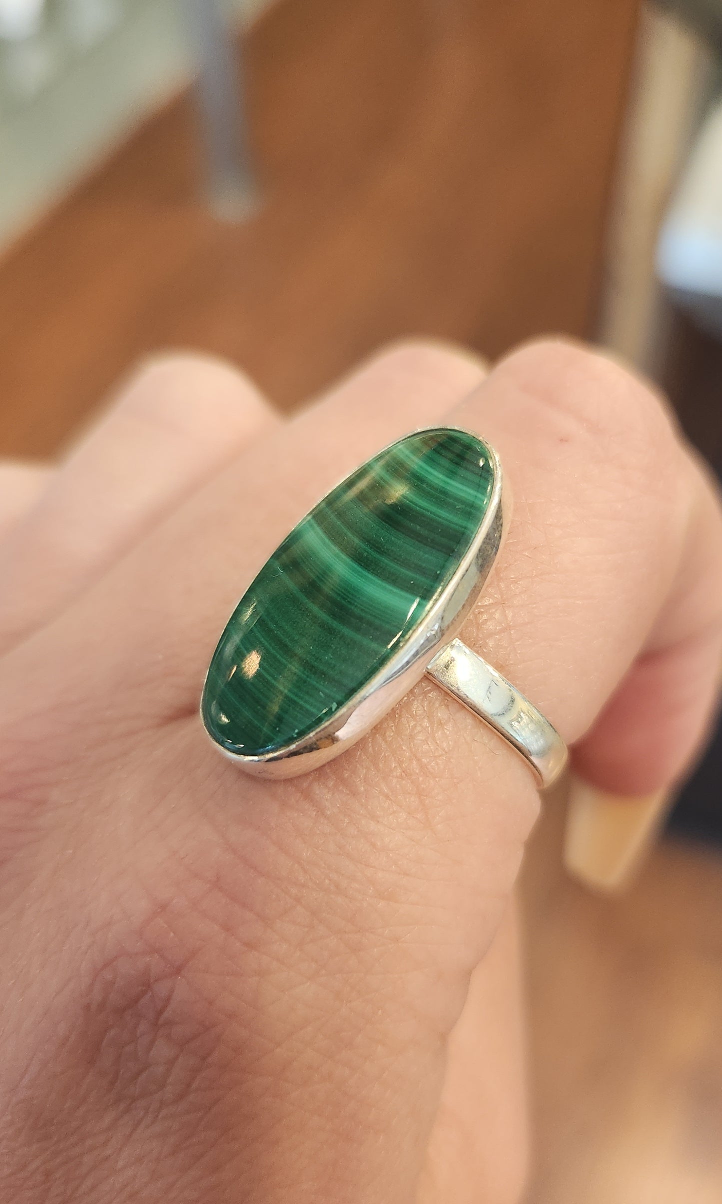 Sterling silver oval malachite ring