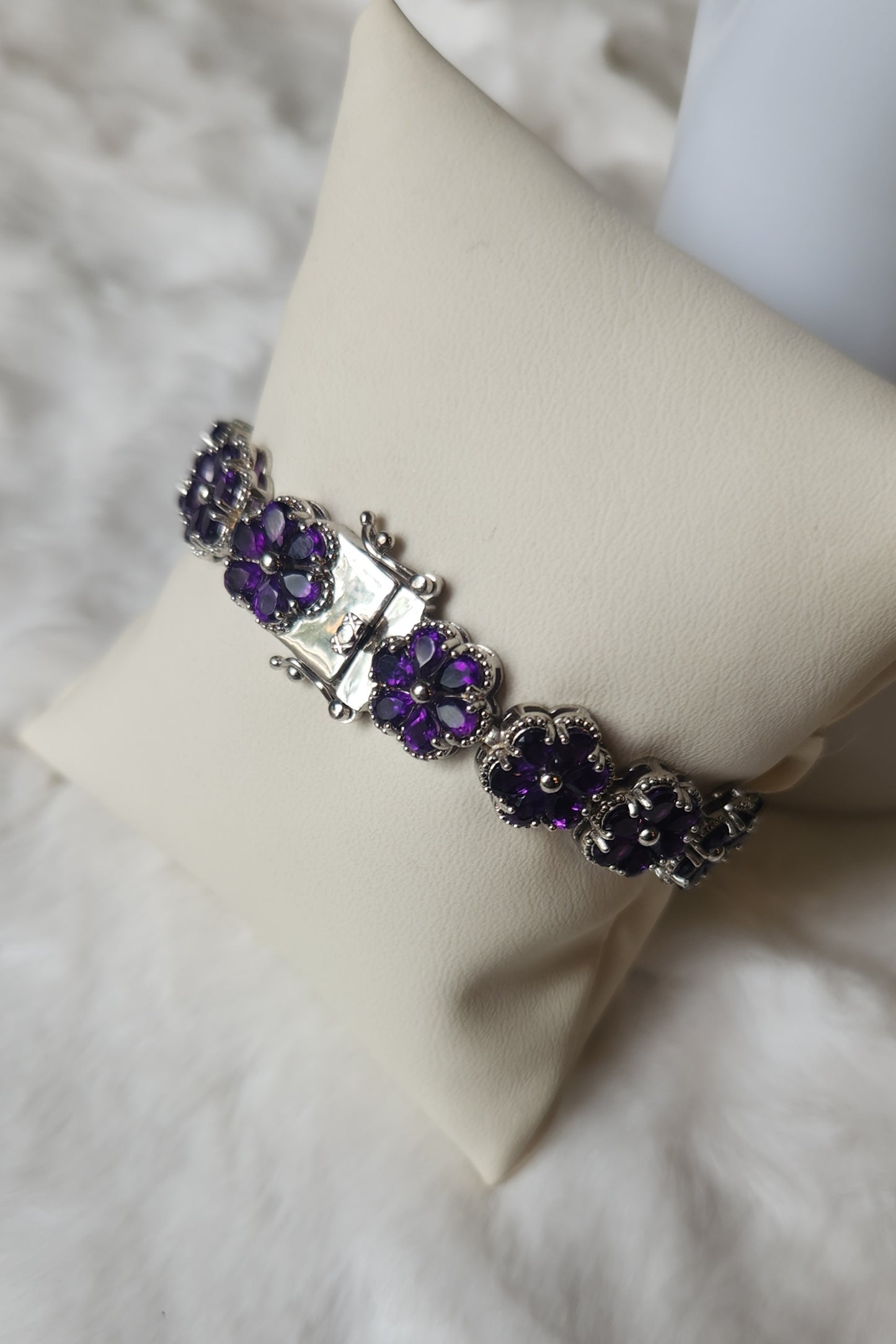 Sterling silver amethyst flower bracelet