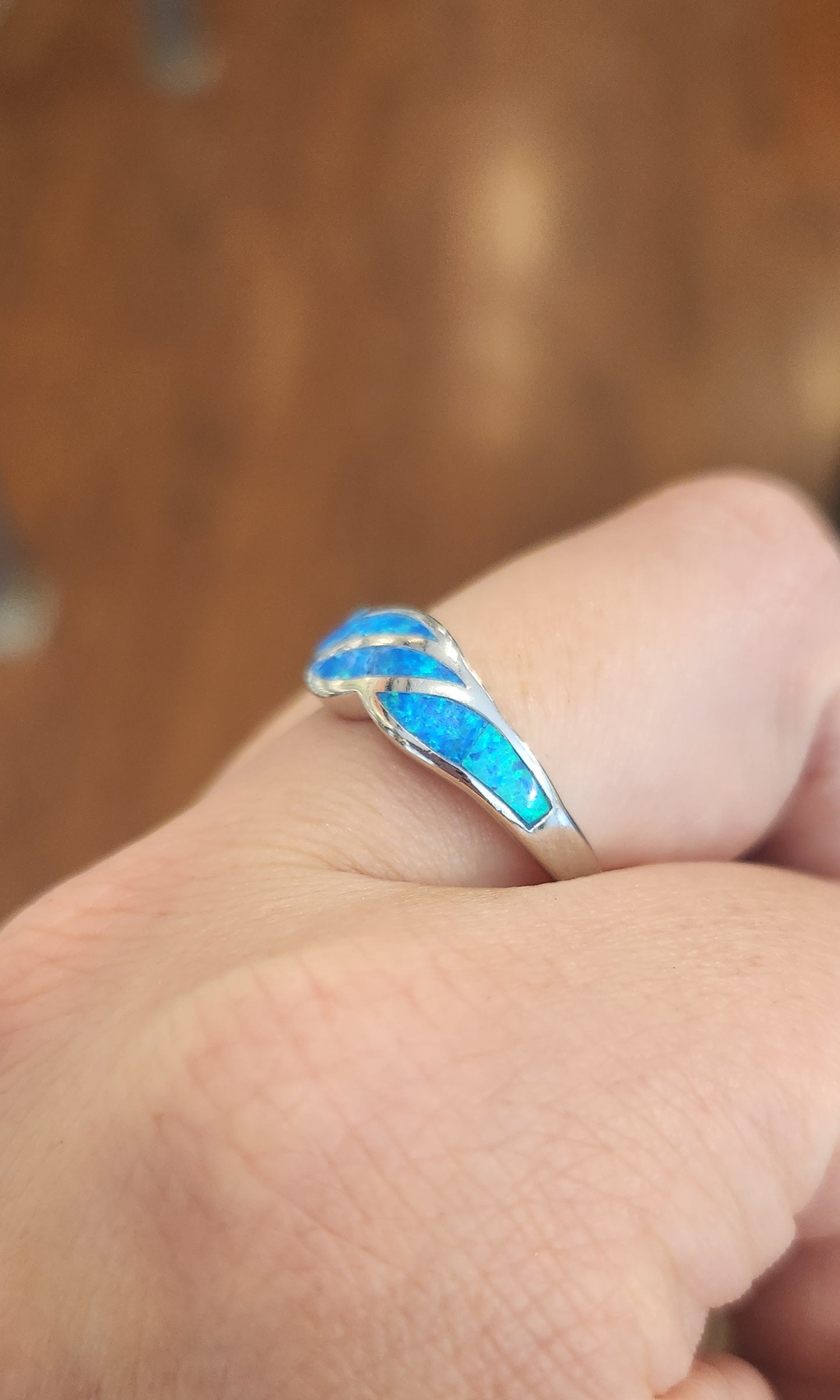 Sterling silver kyocera opal inlay ring