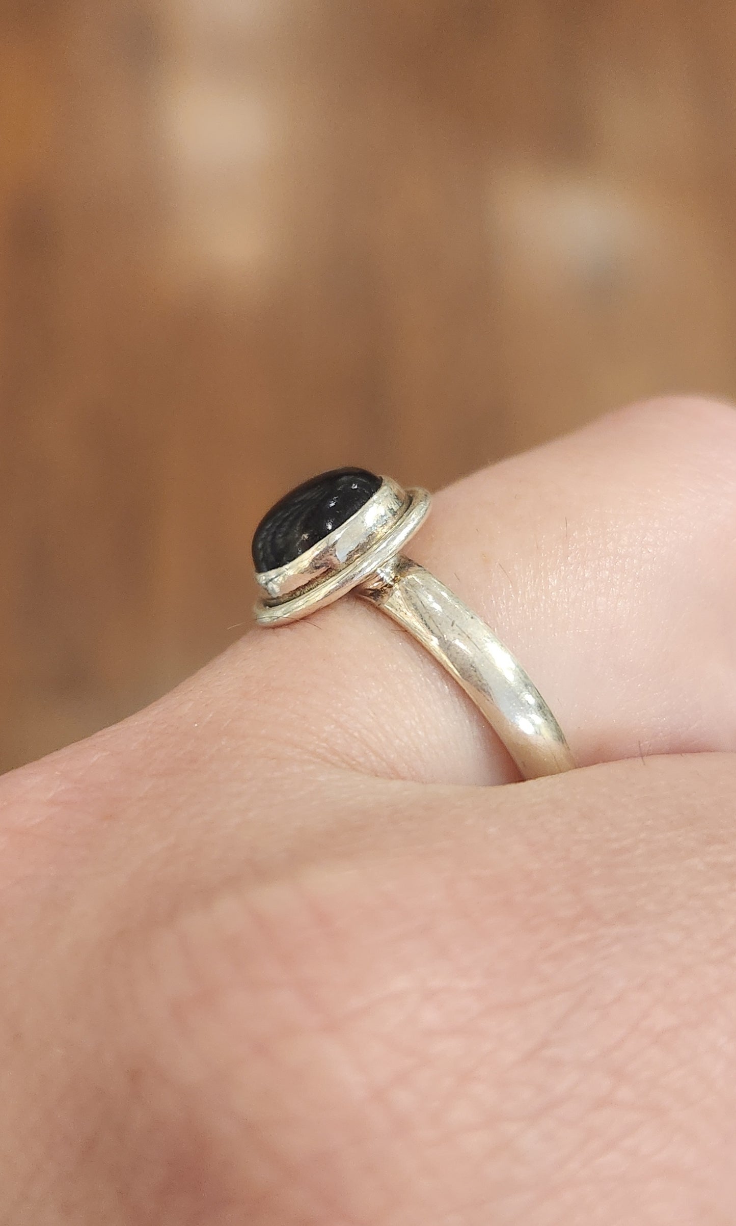 Sterling silver round black onyx ring