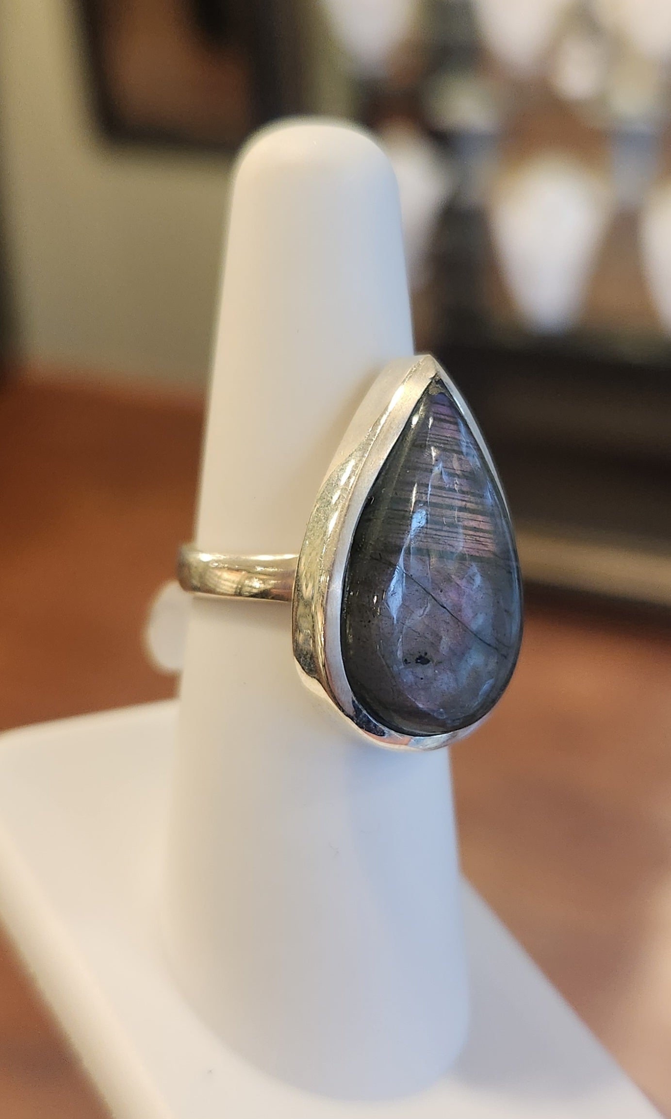 Sterling silver purple flash labradorite ring