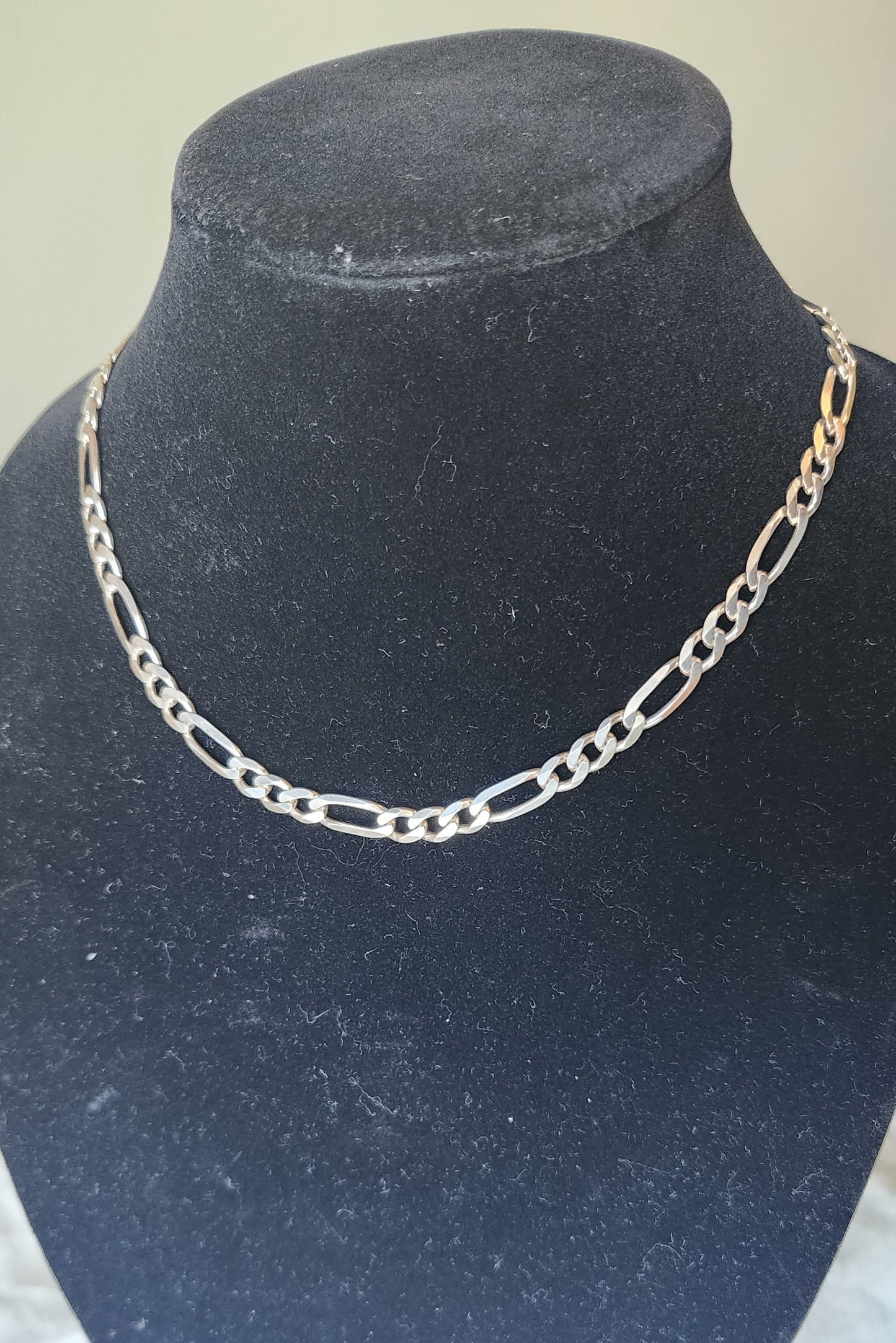 Sterling silver 6mm 18" figaro chain