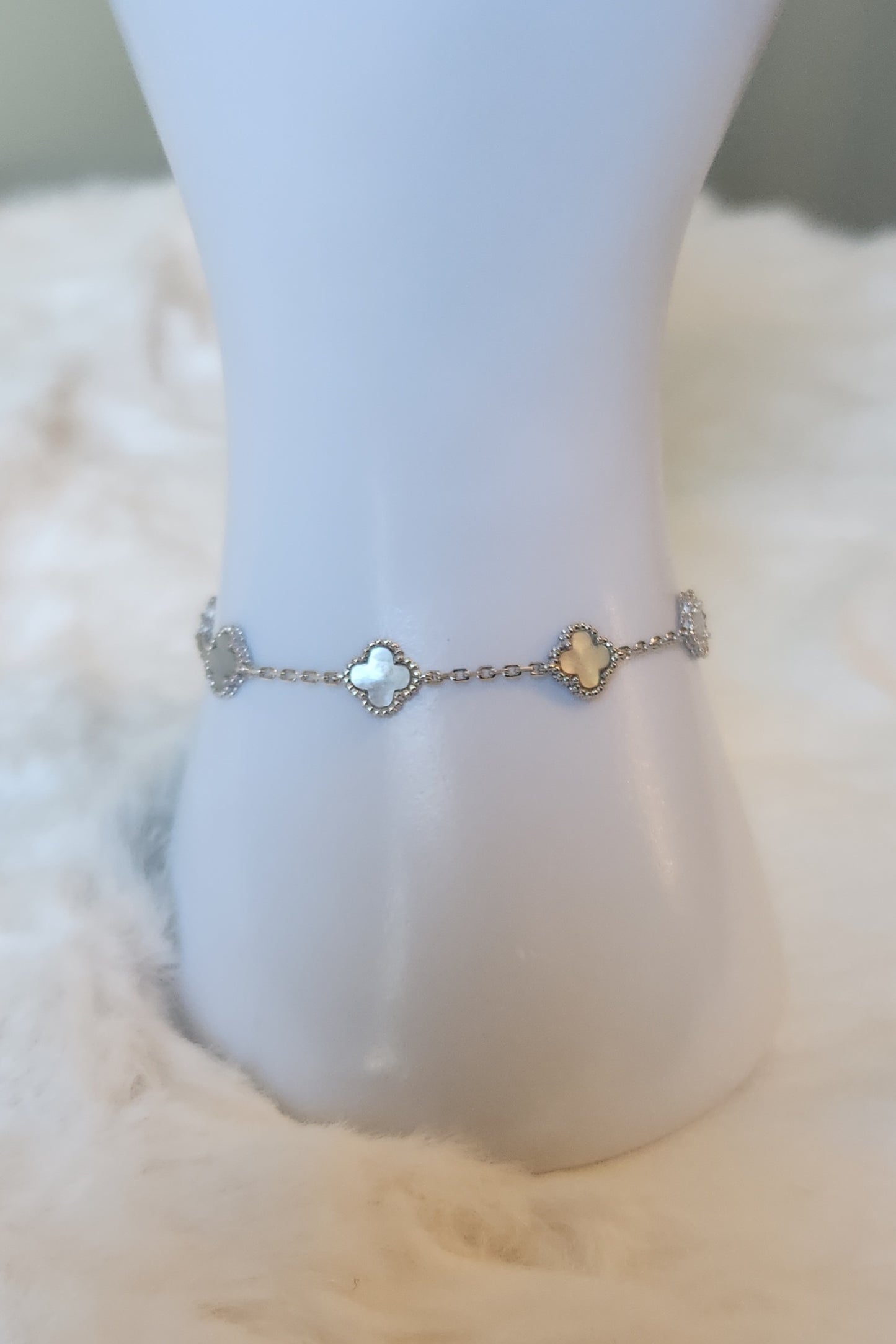 Sterling silver mother of pearl clover bracelet