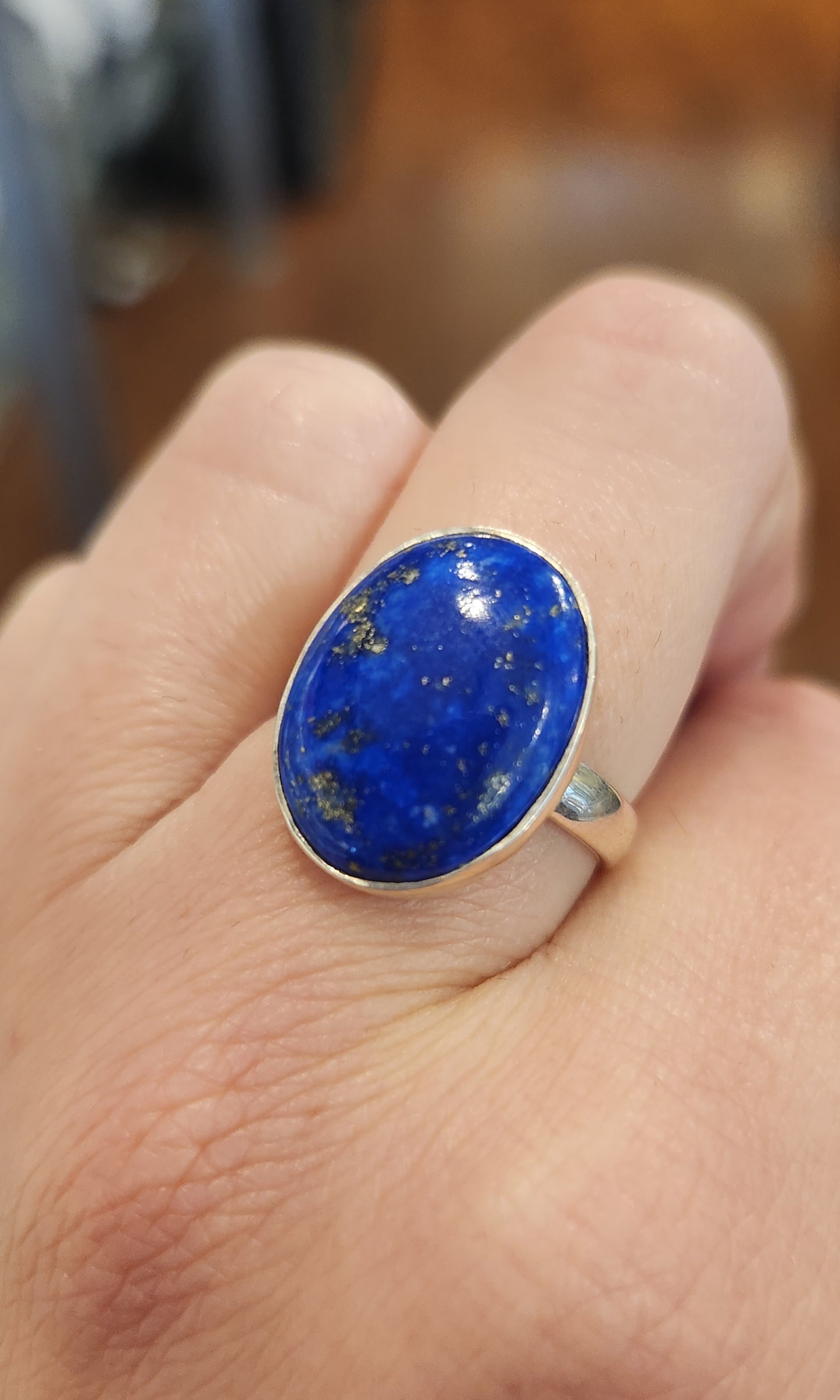 Sterling silver oval lapis ring