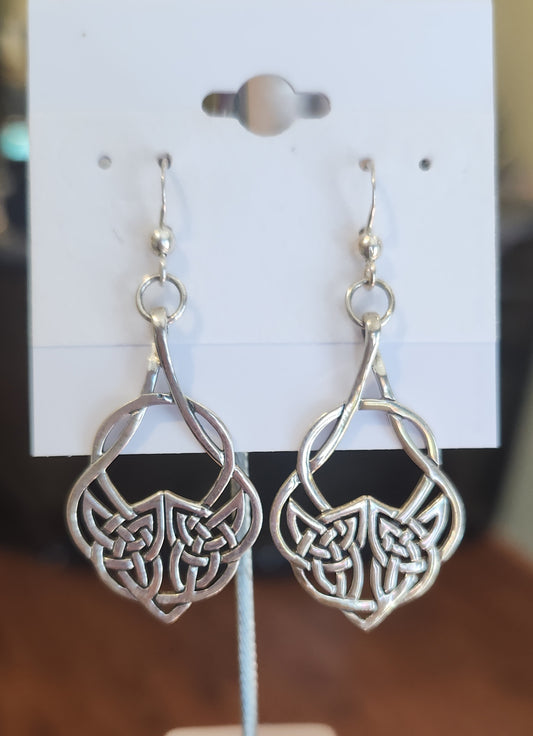 Sterling silver celtic knotwork dangle earrings